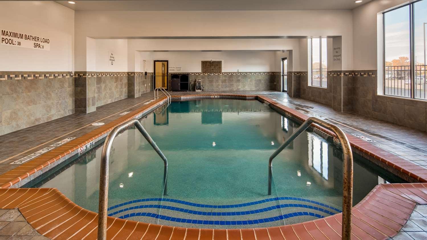 Best Western St. Louis Airport North Hotel & Suites Hazelwood Buitenkant foto